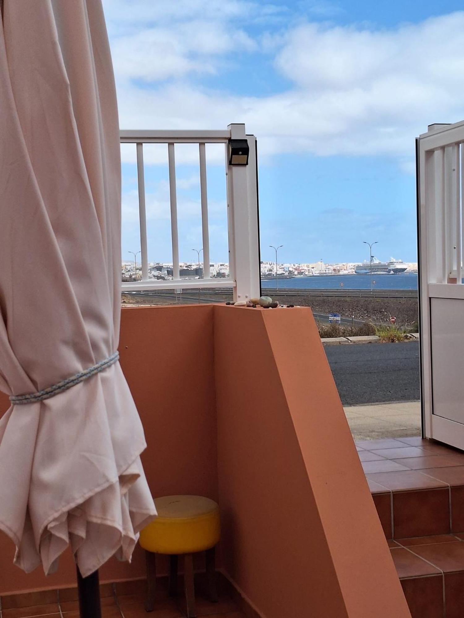 Apartamento A Tan Solo 2 Minutos De La Playa Puerto del Rosario  Luaran gambar